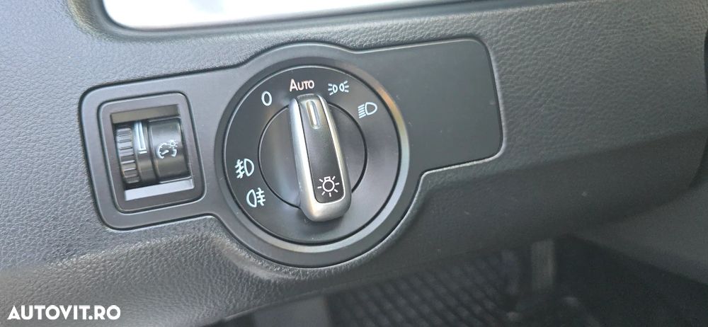 Volkswagen Passat 2.0 TDI 4Motion DSG BlueMotion Tech R-Line - 17