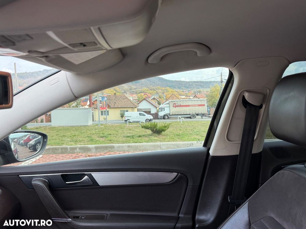 Volkswagen Passat - 17