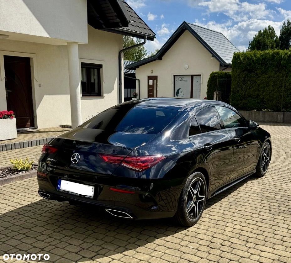 Mercedes-Benz CLA 180 AMG Line 7G-DCT - 4