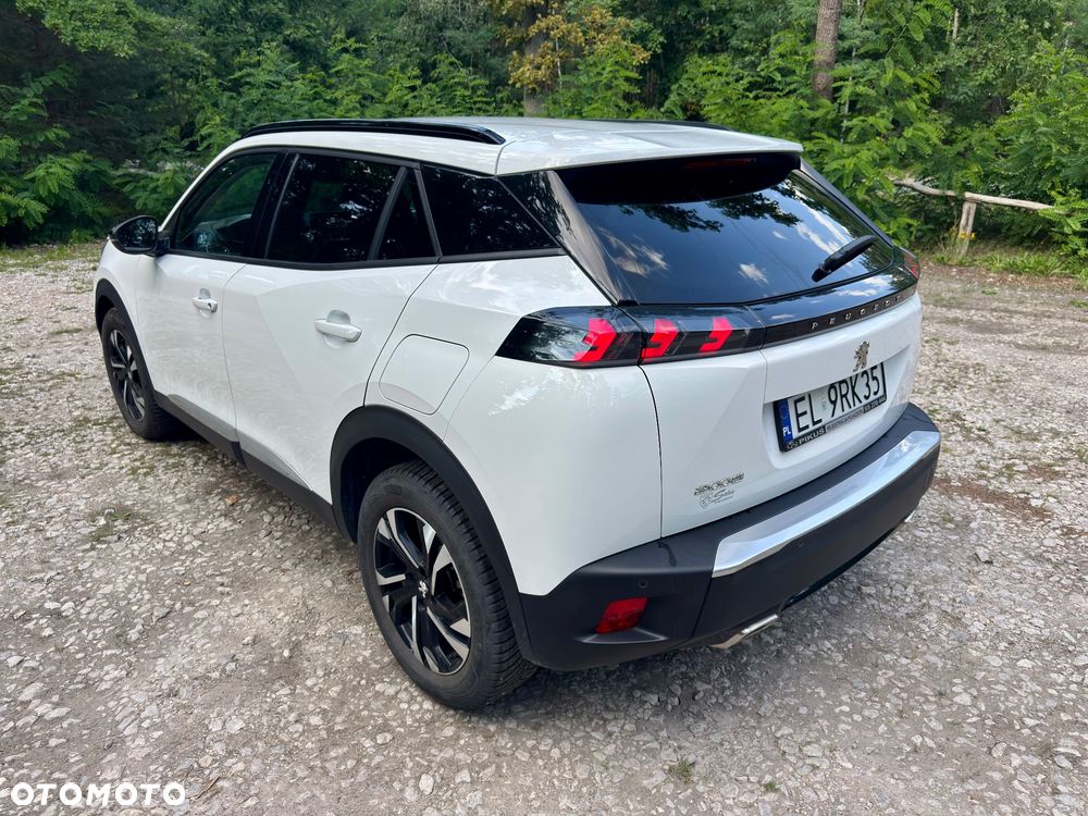 Peugeot 2008 PureTech 130 EAT8 Allure Pack - 4