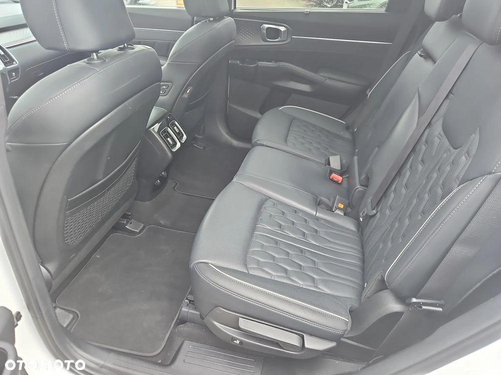 Kia Sorento 1.6 T-GDI HEV Prestige Line AWD 7os - 23