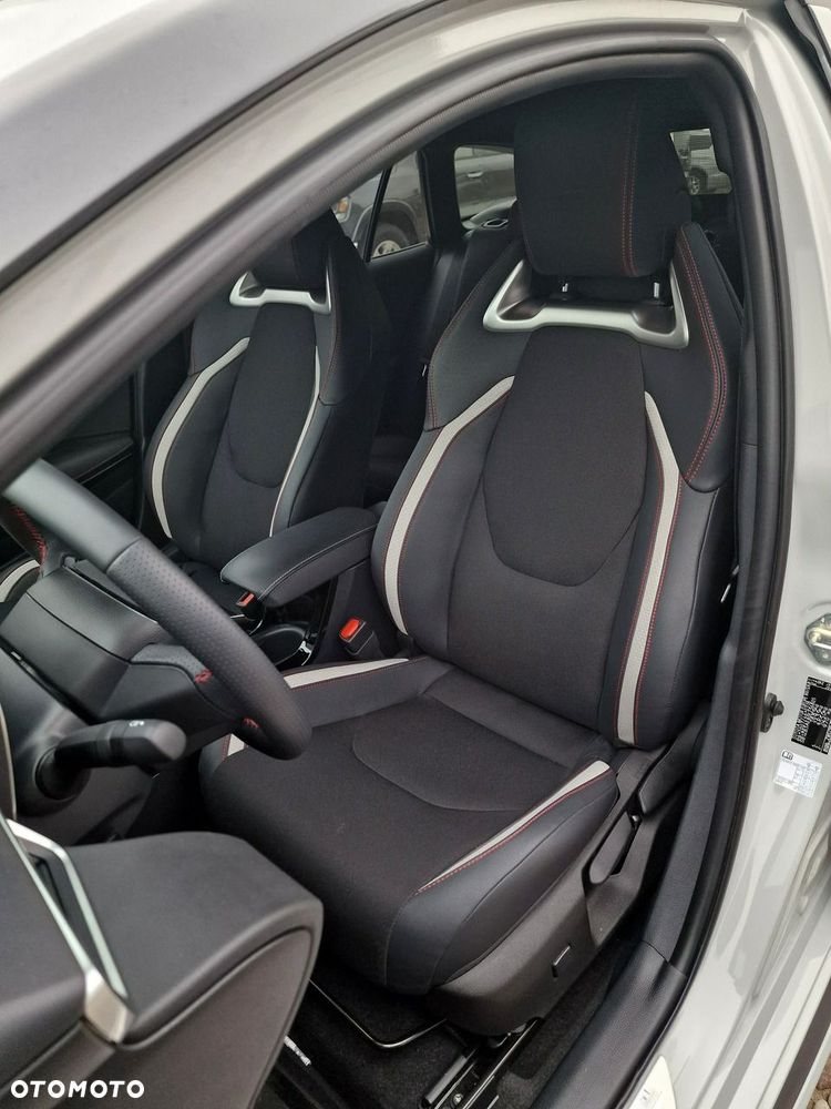 Toyota GR Corolla - 17