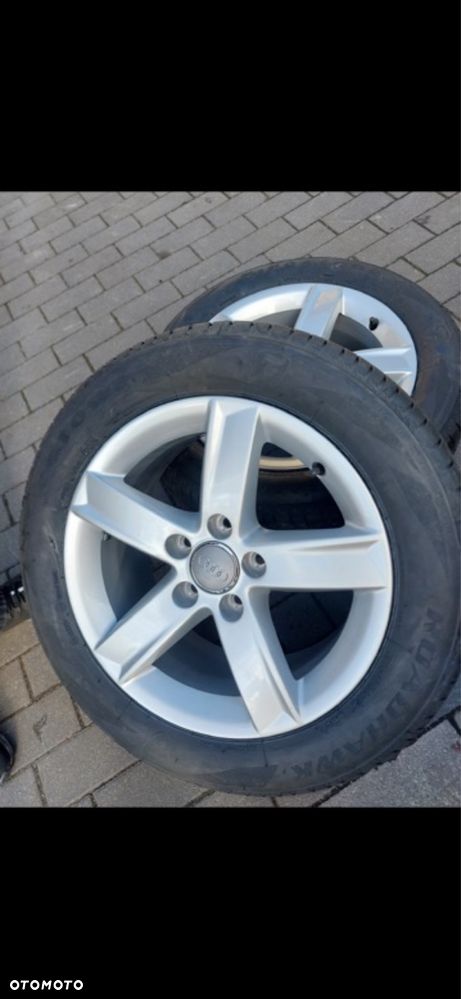 Audi A4 Avant - 4