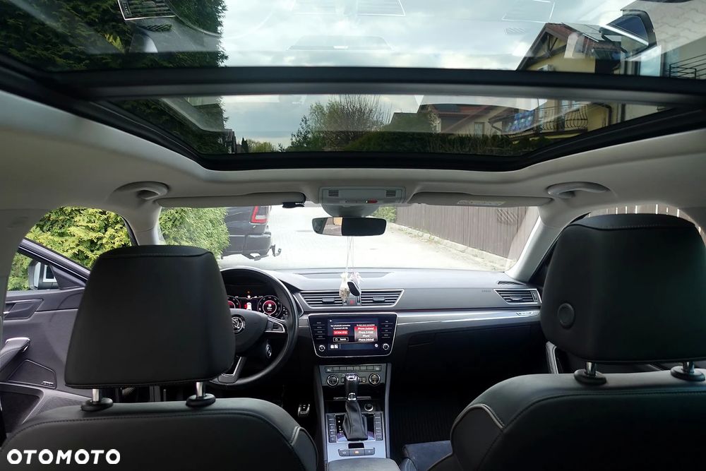 Skoda Superb 2.0 TSI 4x4 Scout DSG - 8