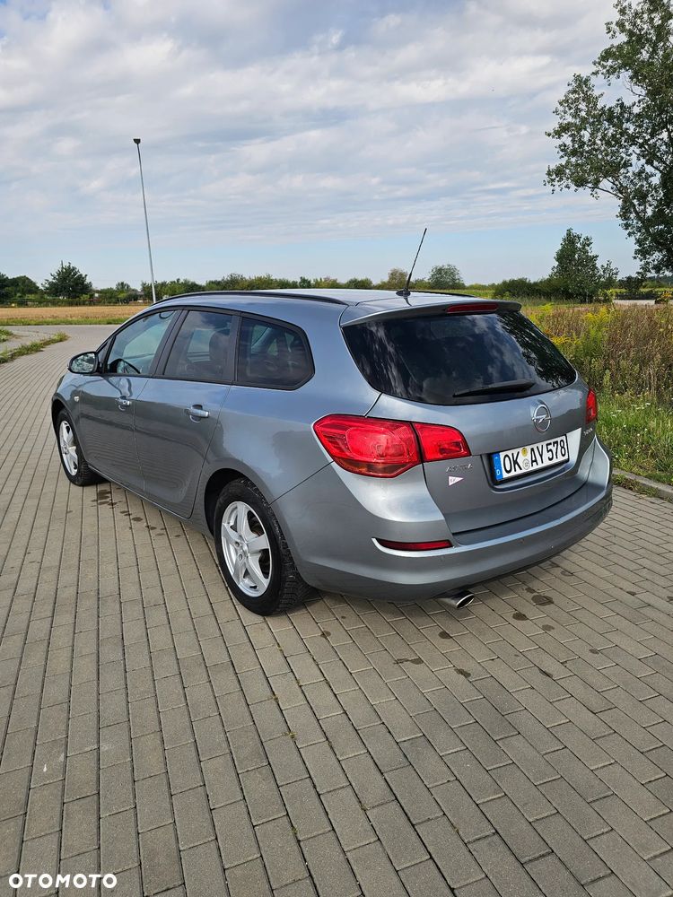 Opel Astra 1.4 Turbo - 6
