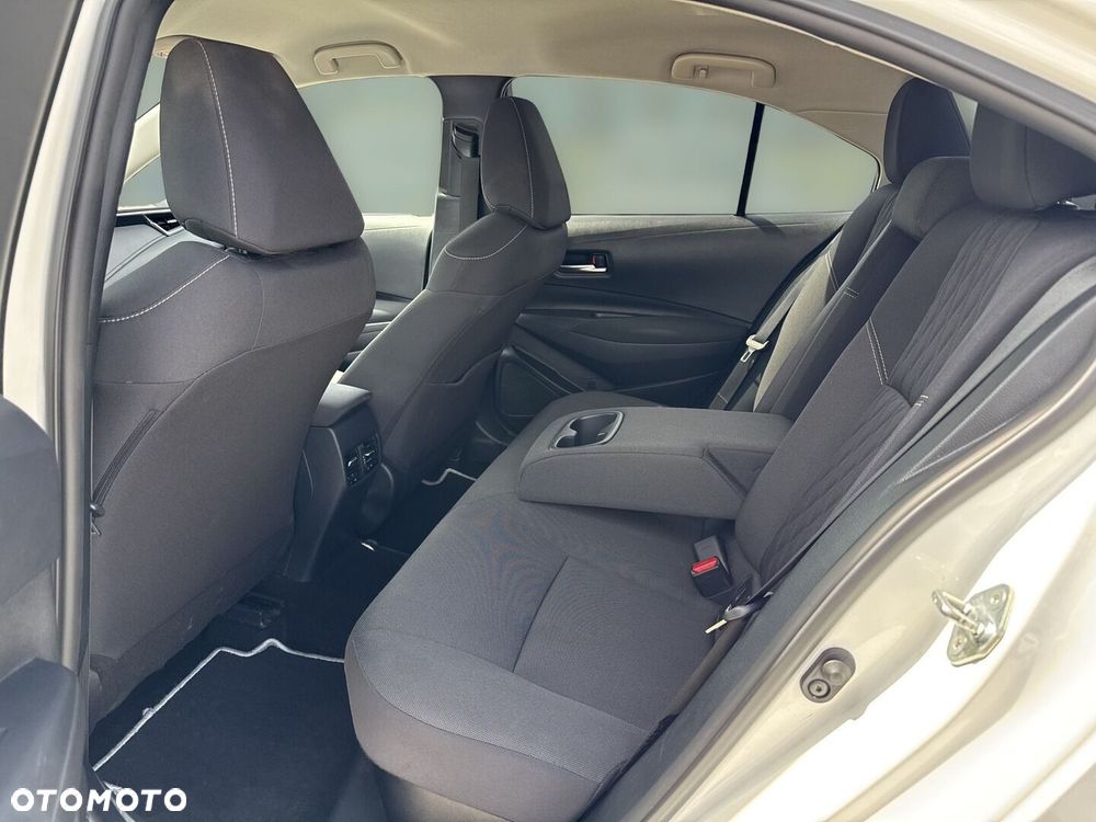 Toyota Corolla 1.8 Hybrid Comfort - 11