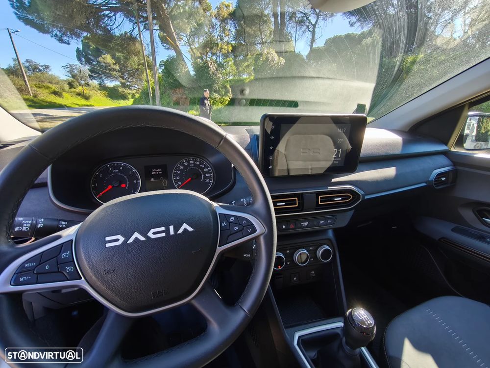 Dacia Sandero - 7