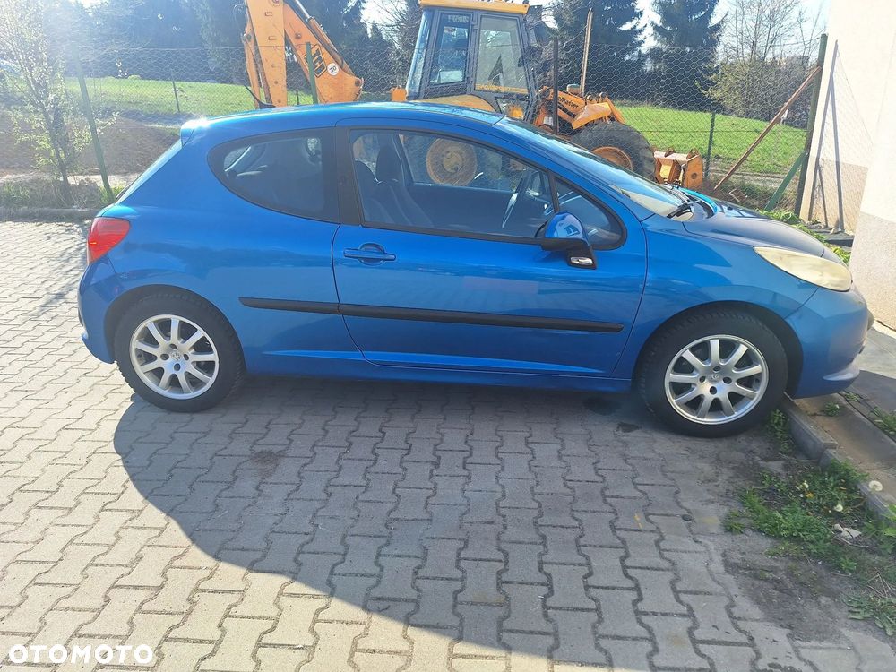 Peugeot 207 1.6 HDi 16V Trendy - 3