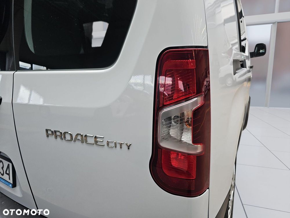 Toyota ProAce 2.3T 1.5D-4D 100KM long FurgonBrygActive - 31