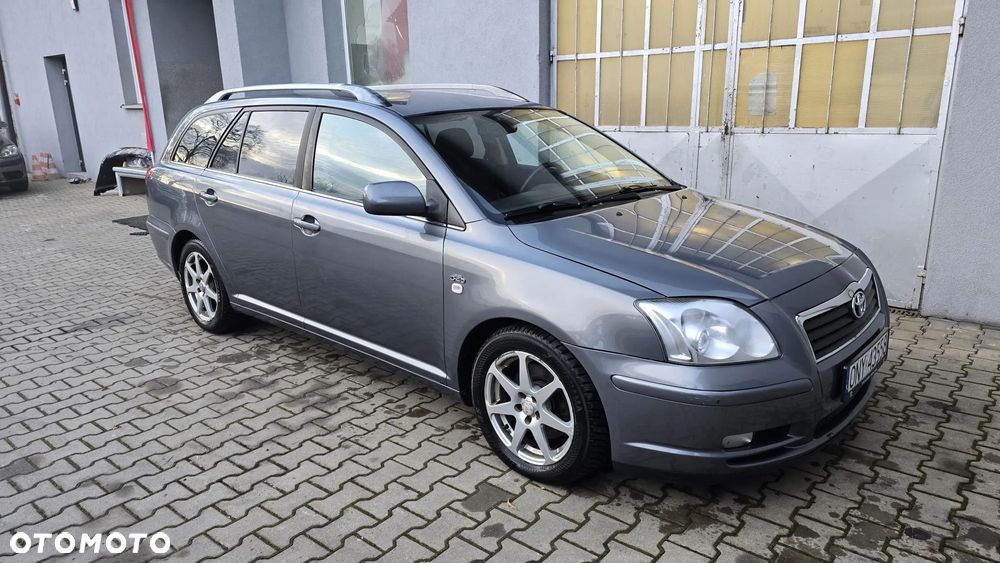 Toyota Avensis 2.0 D-4D Prestige - 3