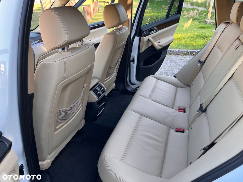 BMW X3 xDrive28i - 20