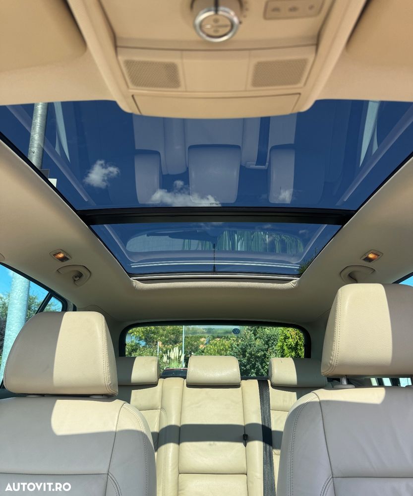 Volkswagen Tiguan - 6