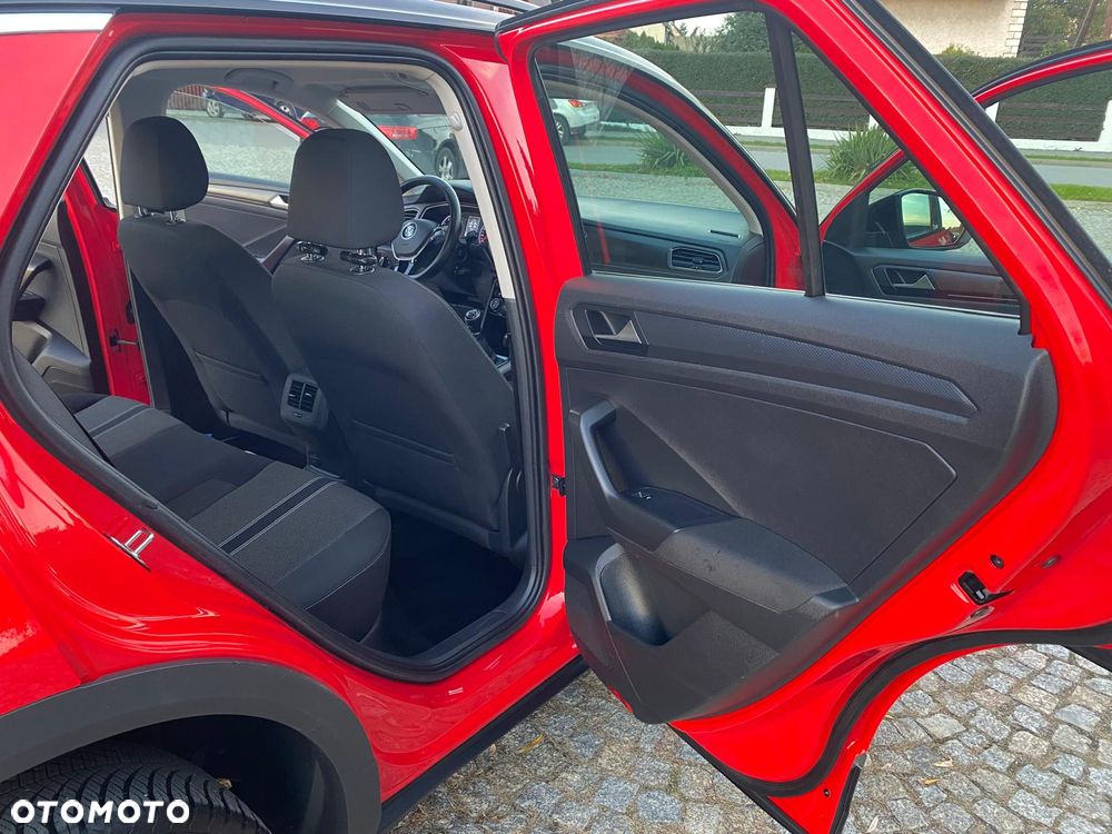 Volkswagen T-Roc - 11