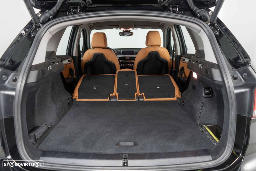 BMW X1 25 e xDrive Corporate Edition - 14