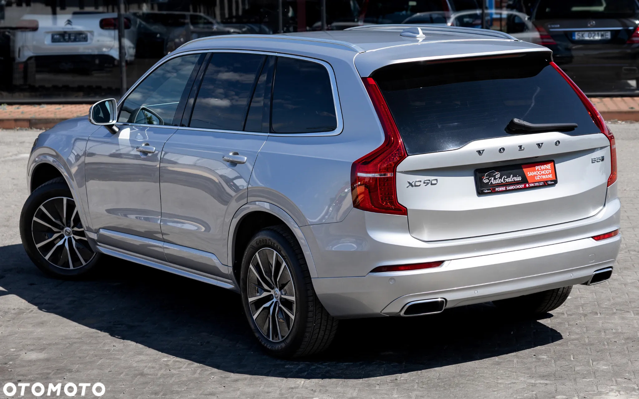Volvo XC 90 B5 D AWD Geartronic Momentum - 11