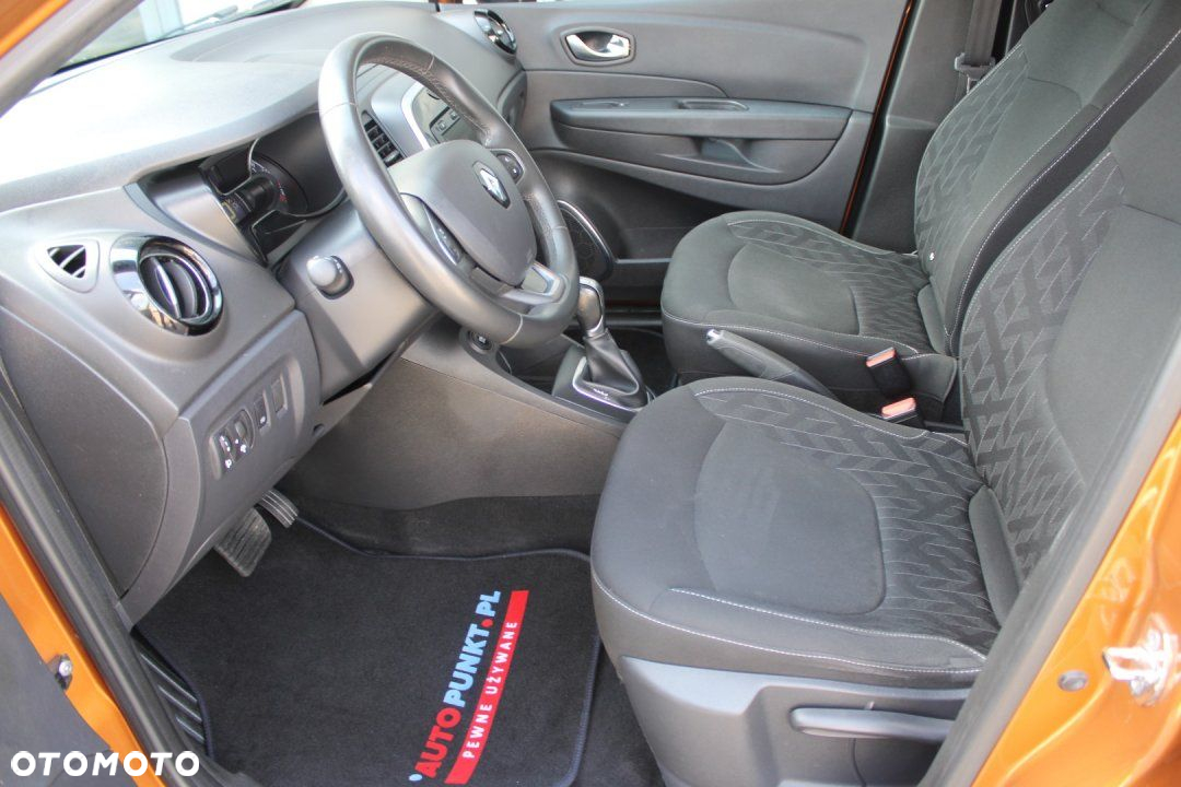 Renault Captur - 16