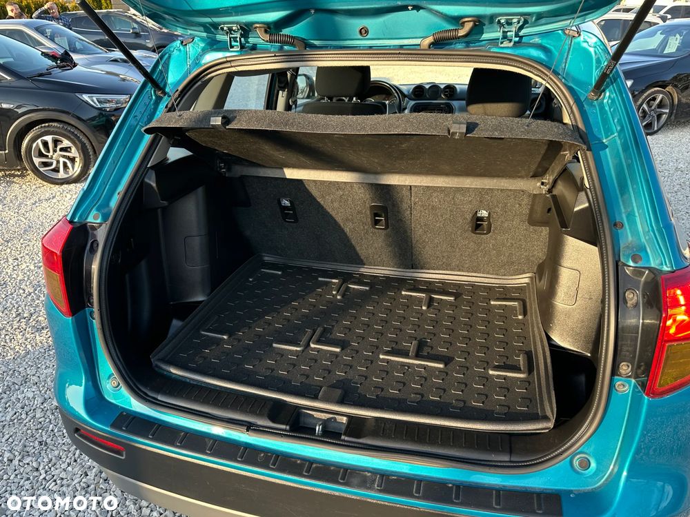 Suzuki Vitara 1.6 Comfort 2WD - 21