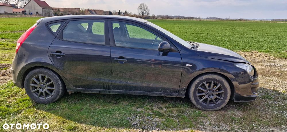 Hyundai i30 1.4 Blue Classic - 1