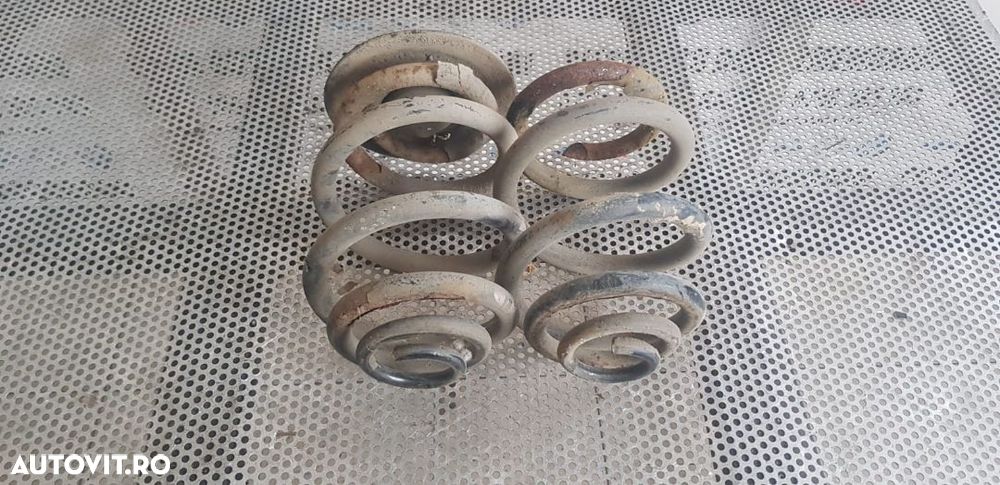 Set 2 Arcuri Spate BMW Seria 3 E46 Livram Oriunde In Tara - 4