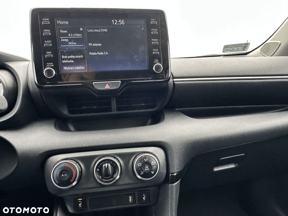 Toyota Yaris 1.5 Comfort CVT - 18