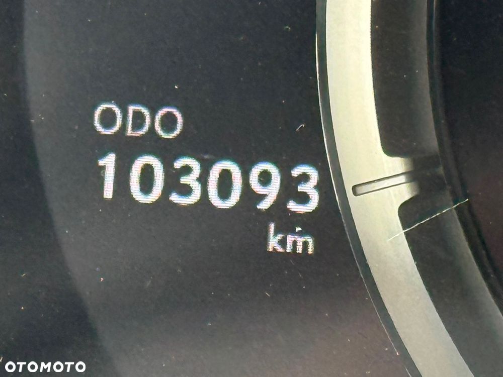 Lexus ES 300h F Sport Edition - 29