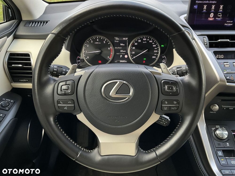 Lexus NX 300 F Impression AWD - 25