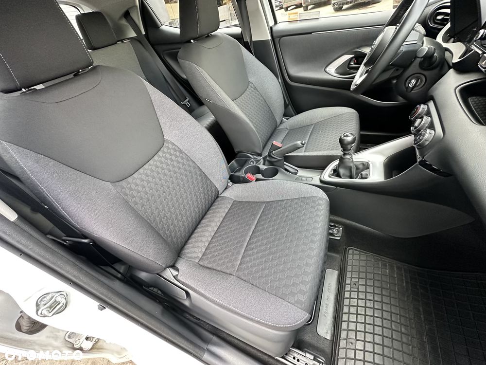 Toyota Yaris 1.5 Comfort - 14