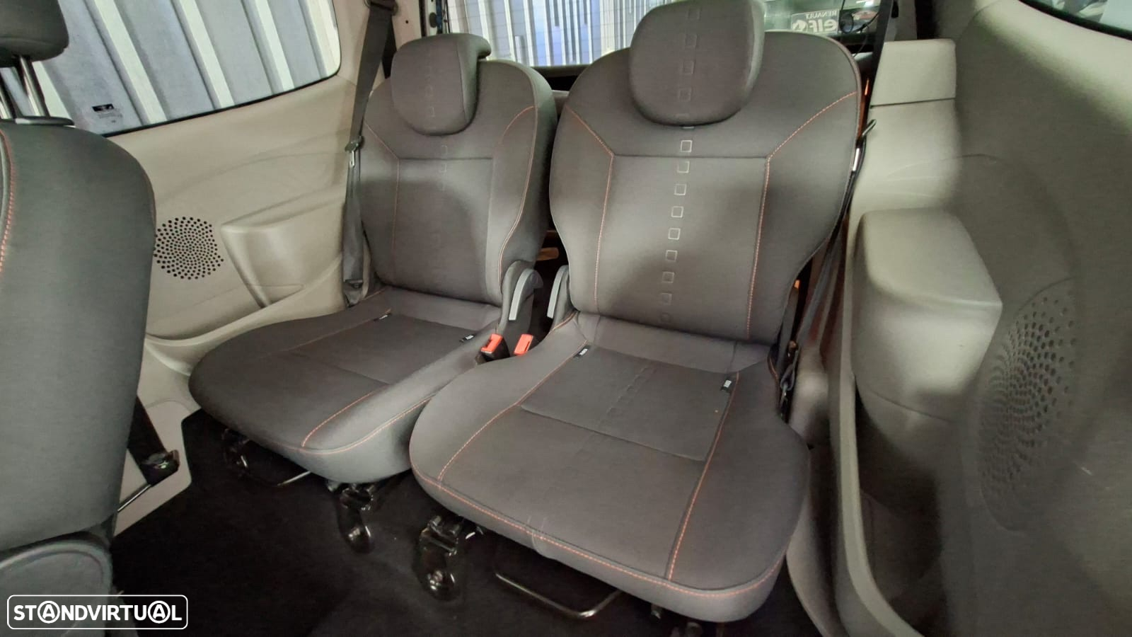 Renault Twingo 1.2 TCE GT - 17