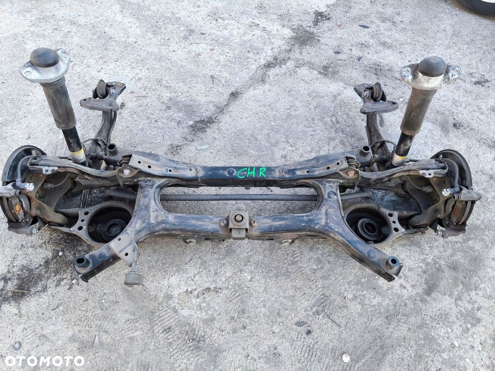 TOYOTA CHR BELKA ZAWIESZENIA TYŁ KOMPLETNA