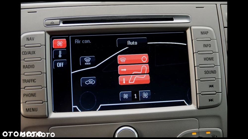 Ford Kuga 2.0 TDCi 4x4 Individual - 36