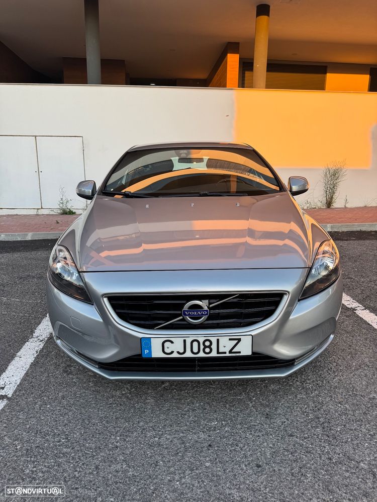 Volvo V40 1.6 D2 Eco Kinetic - 3