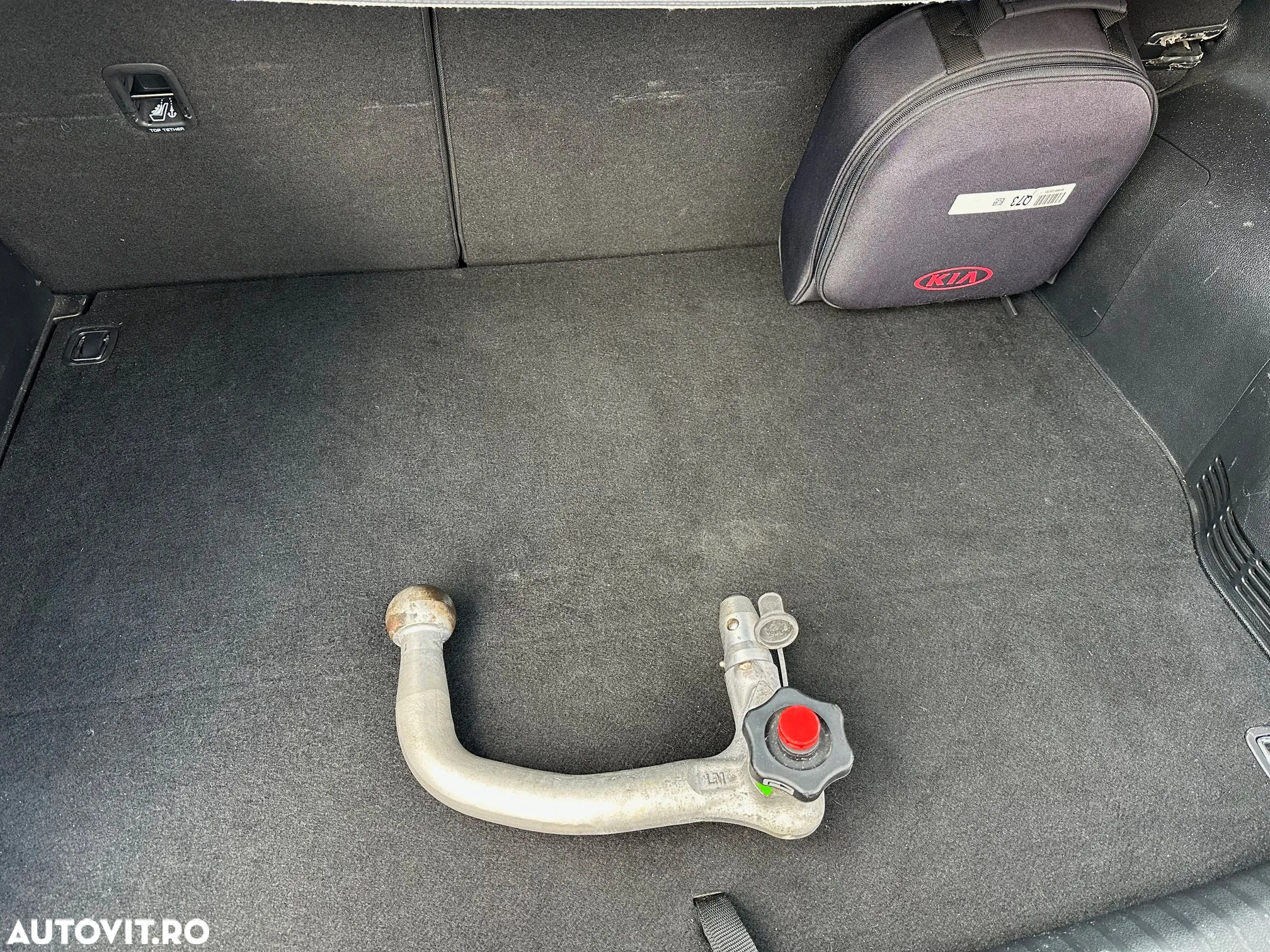 Kia Niro 1.6 GDI PHEV 2WD Aut. Vision - 24