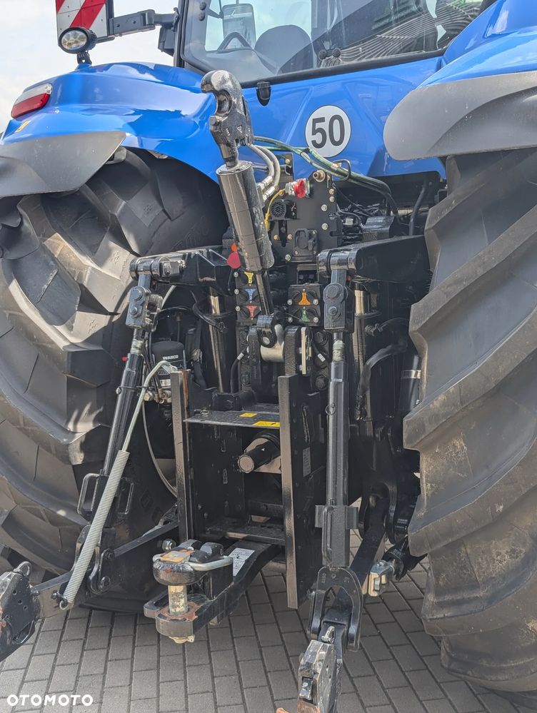 New Holland T8.435 - 6