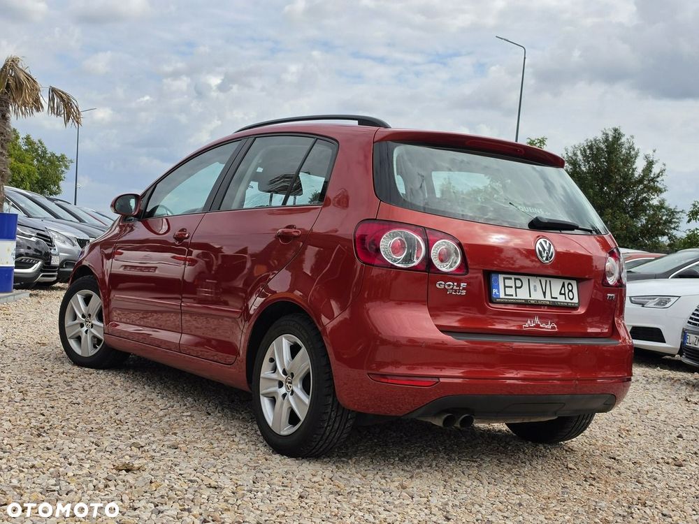 Volkswagen Golf Plus - 13
