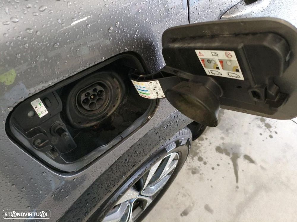 Renault Captur 1.6 E-Tech Plug-In Exclusive - 13