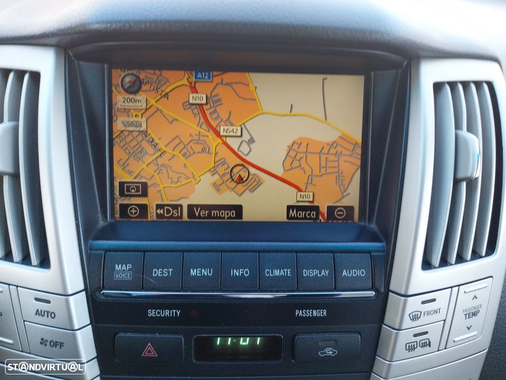Lexus RX 400h Medium 17 - 17