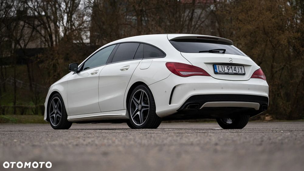Mercedes-Benz CLA 200 7G-DCT AMG Line - 2