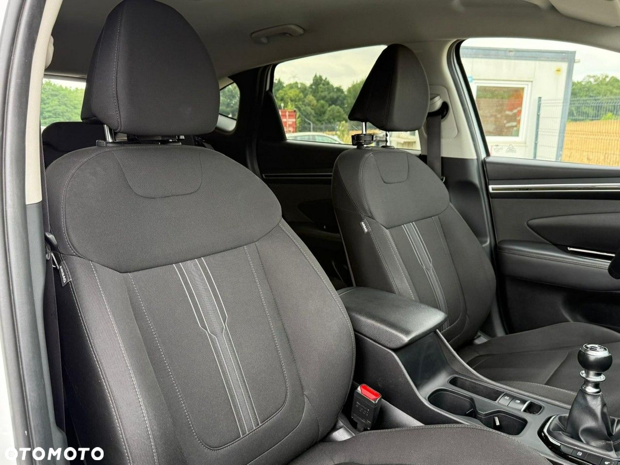 Hyundai Tucson 1.6 T-GDi Smart 2WD - 16