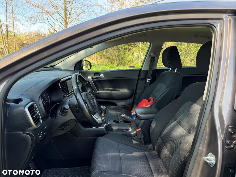 Kia Sportage 1.6 CRDI AWD VISION - 13