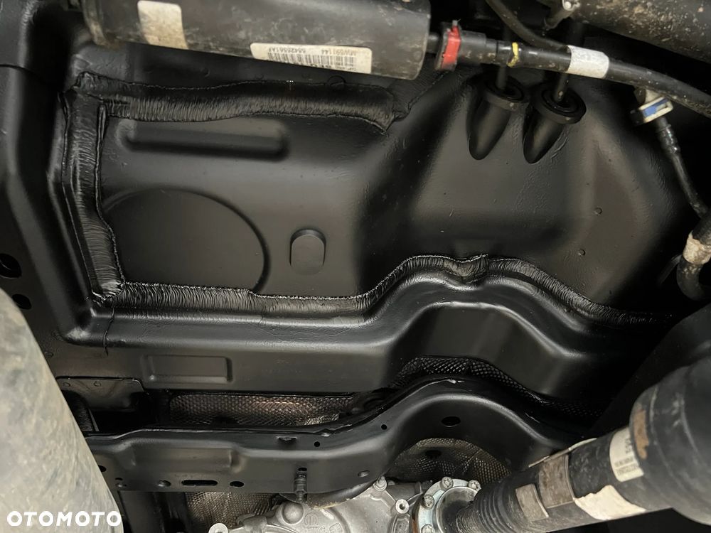 Jeep Wrangler GME 2.0 Turbo Rubicon - 13