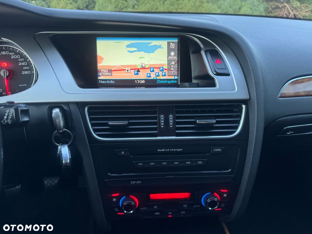 Audi A4 Avant - 27