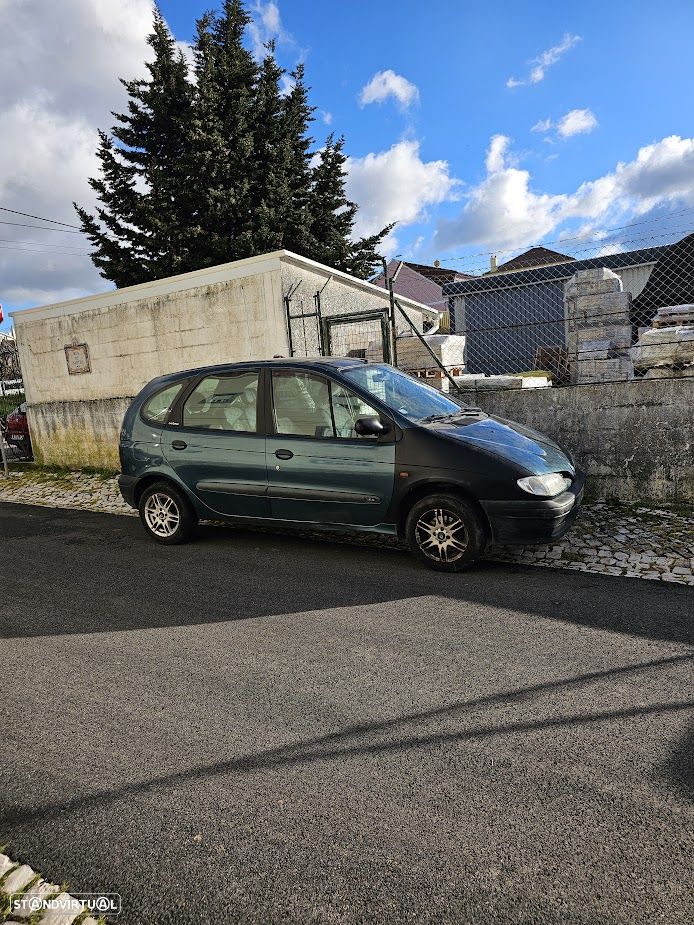 Renault Mégane Scénic 1.4 RN - 2