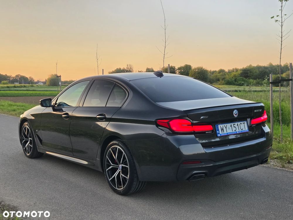 BMW Seria 5 530d xDrive mHEV M Sport sport - 4