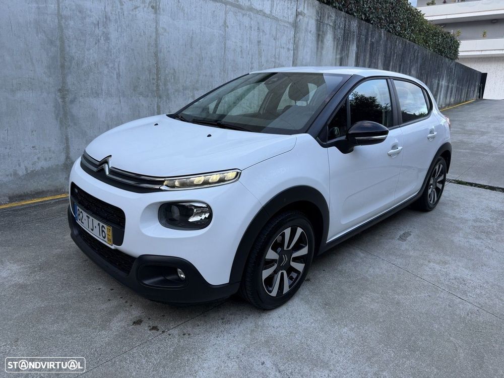 Citroën C3 1.2 PureTech Shine - 2