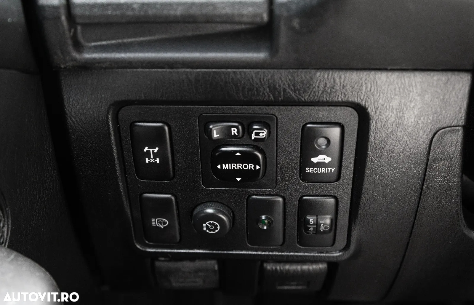 Toyota Hilux 4x4 Double Cab DPF Comfort - 13