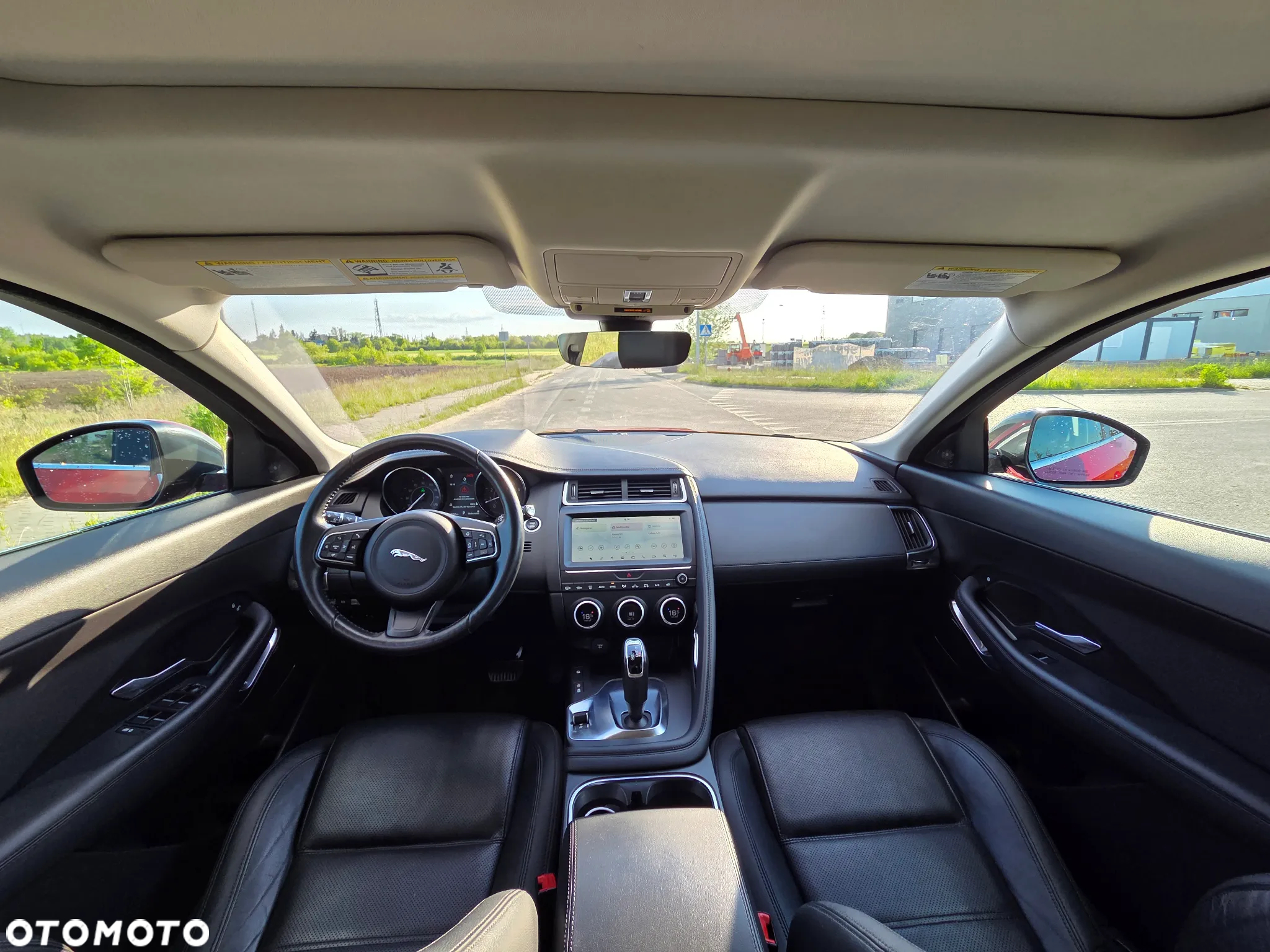 Jaguar E-Pace P250 AWD S - 12