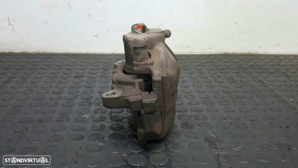 PINÇA DE TRAVÃO FRENTE ESQUERDA VOLKSWAGEN CADDY KA/KB (2K) LIFE - 2