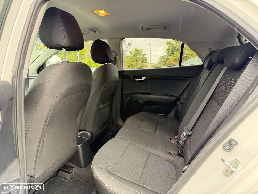 Kia Rio 1.0 T-GDi EX - 26