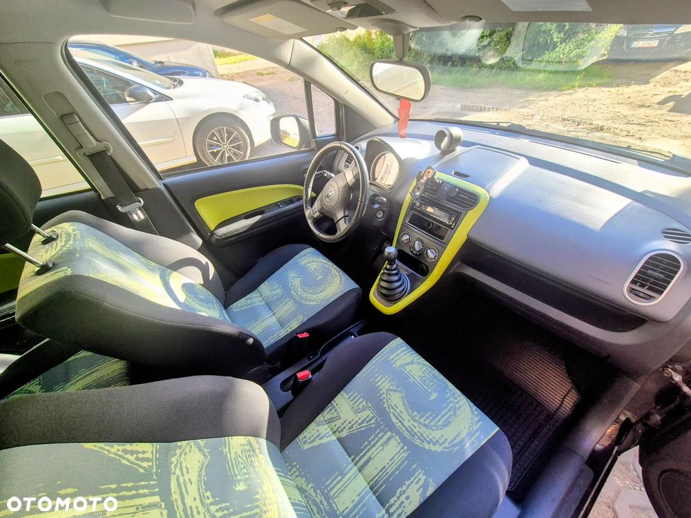 Opel Agila - 12