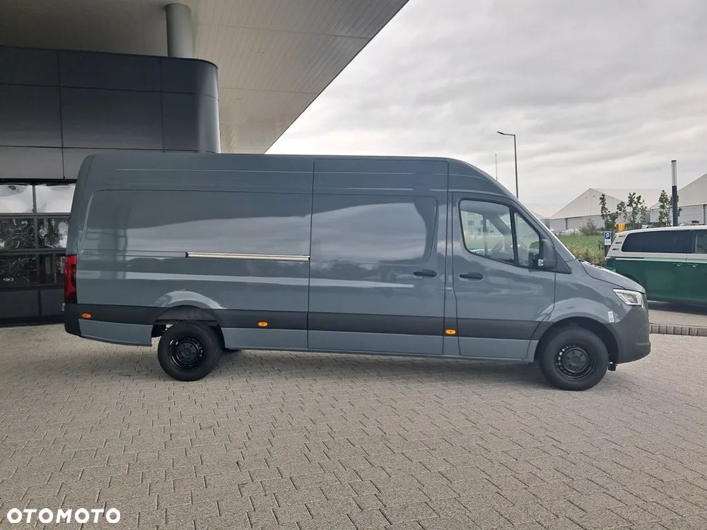Mercedes-Benz Sprinter Furgon - 4